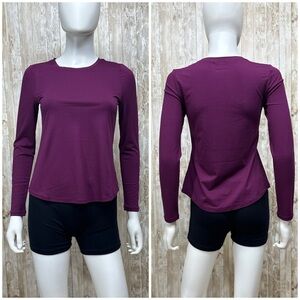 Lilly Pulitzer Luxletic Westley Long Sleeve in Amarena Cherry NWT [13170]